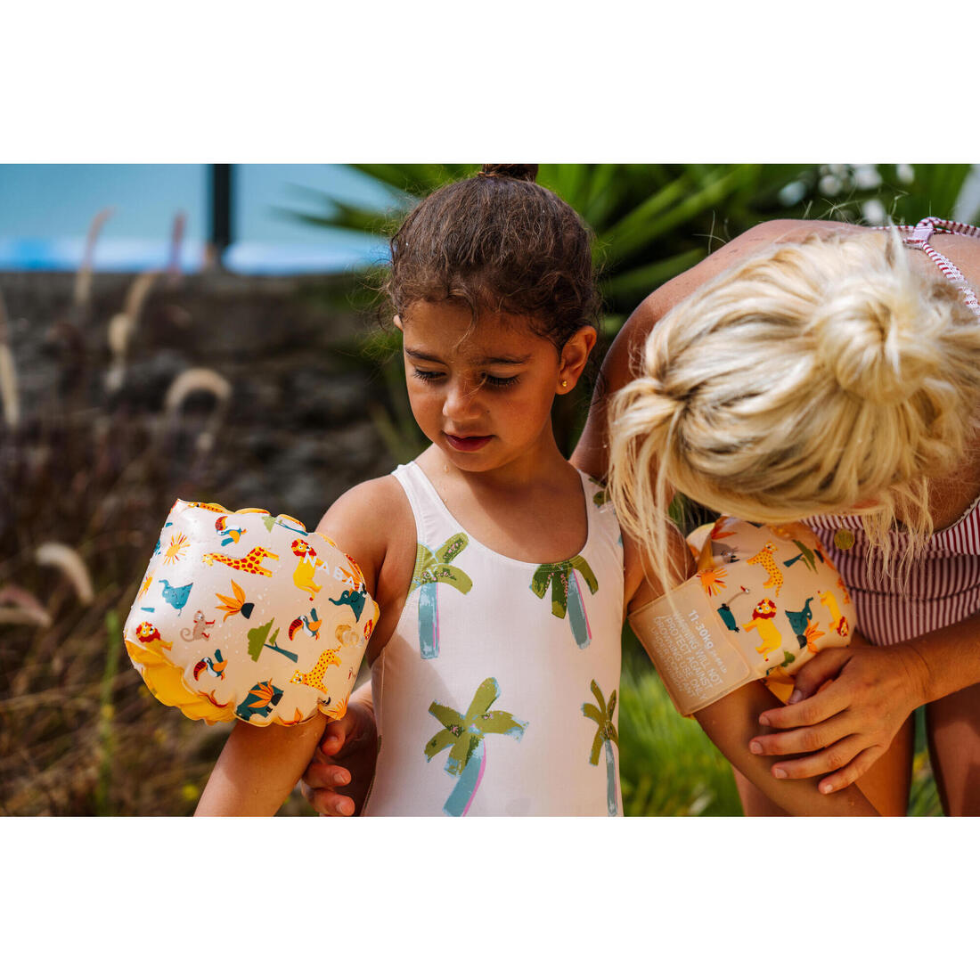 Maillot de bain 1 pièce bébé fille rose imprimé rayures