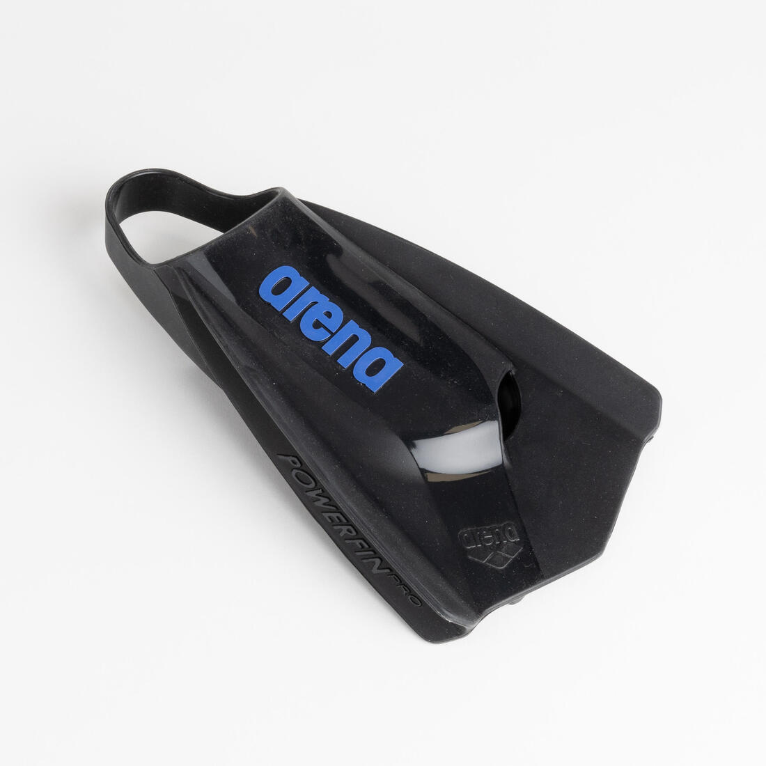 Palmes de natation en silicone - Arena powerfin Pro II noir