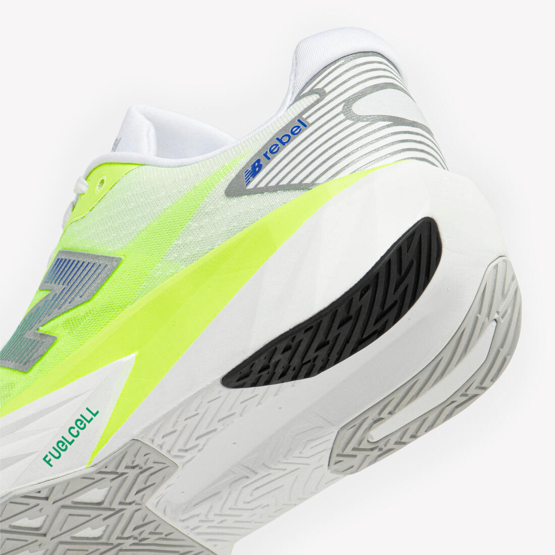 Chaussures de running Femme, New Balance Fuelcell Rebel V5 blanches