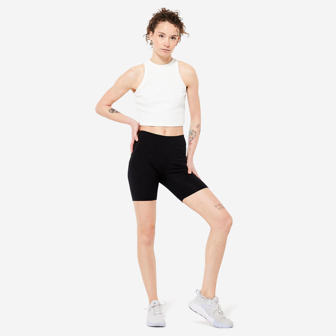 Short cycliste de fitness femme