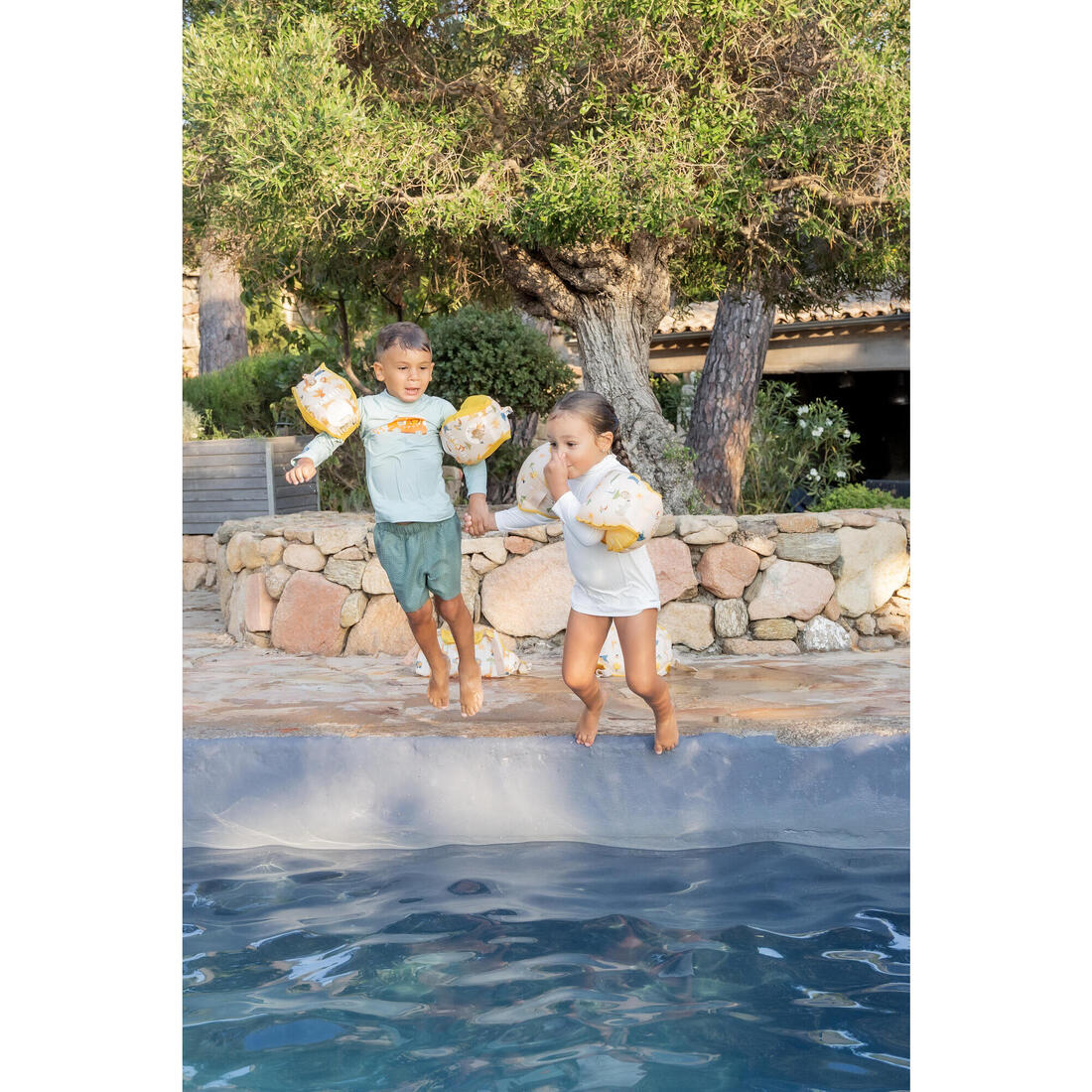 T-shirt anti uv bébé manches longues imprimé savane