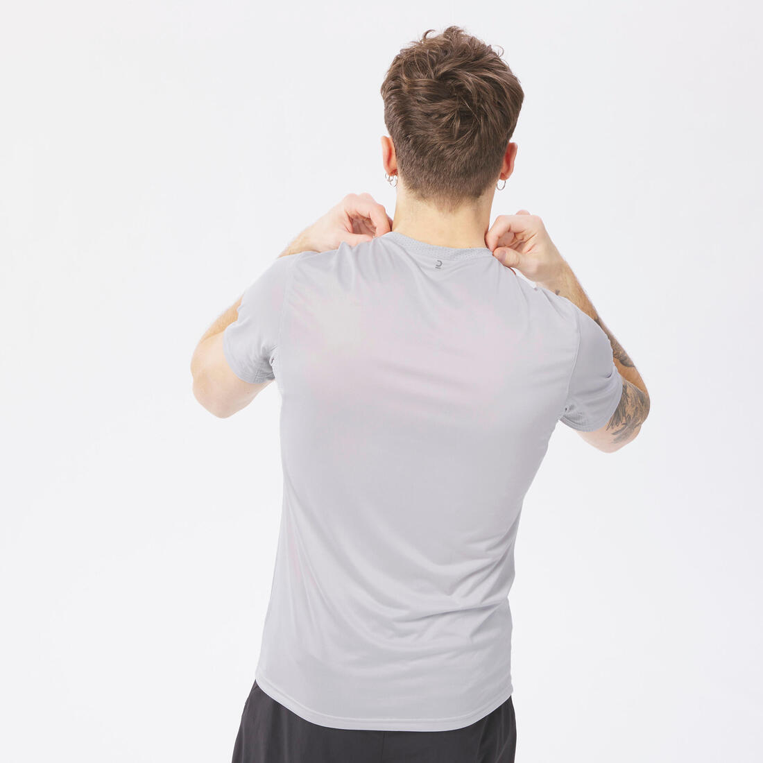 T-shirt de randonnée manches courtes en synthétique - Homme-  MH100