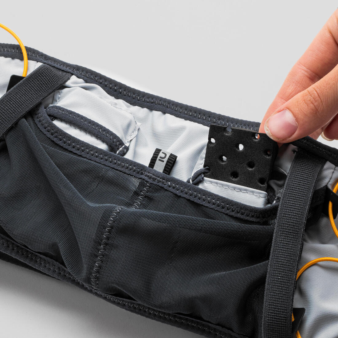 Ceinture hydratation trail running - porte bâtons