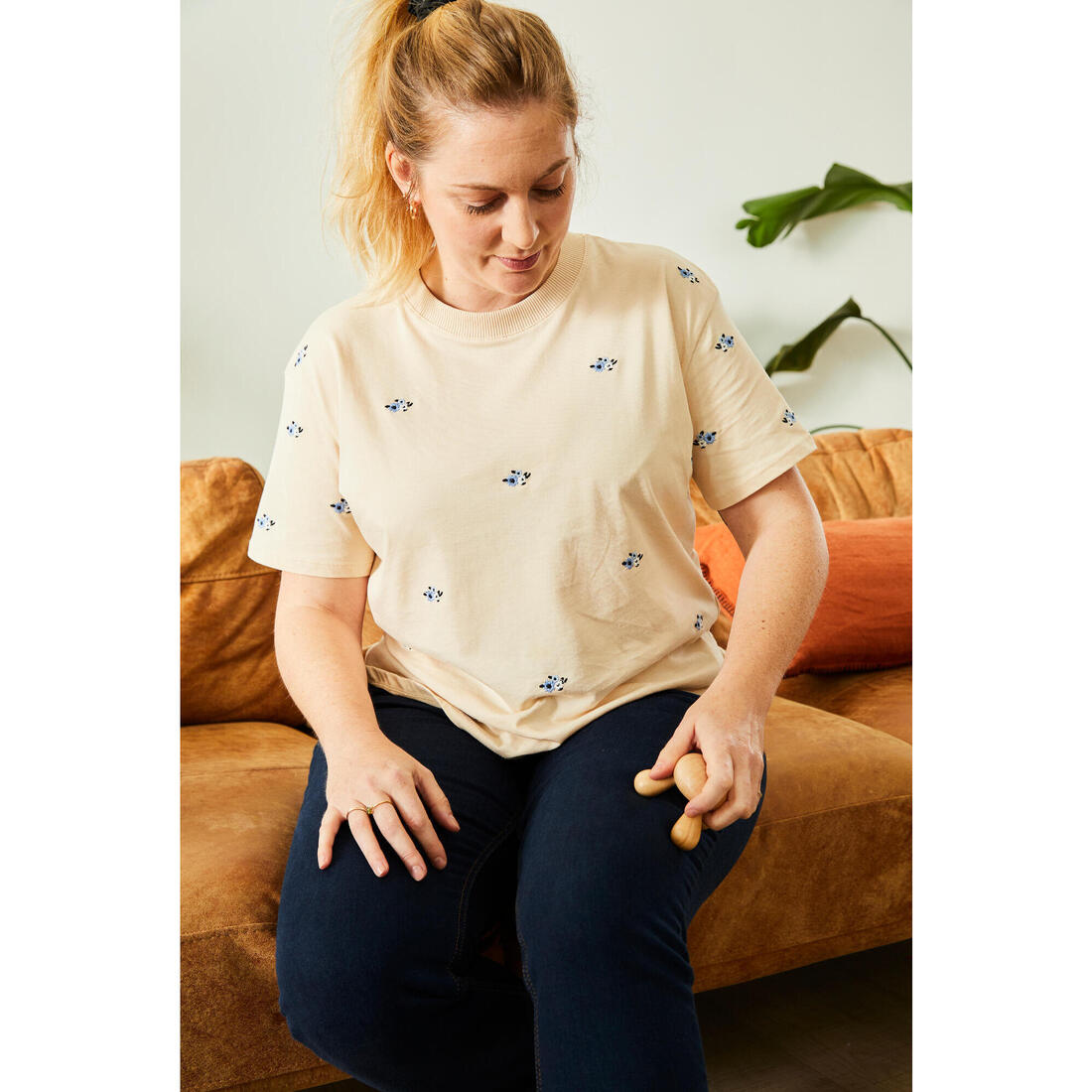 Main de massage en bois