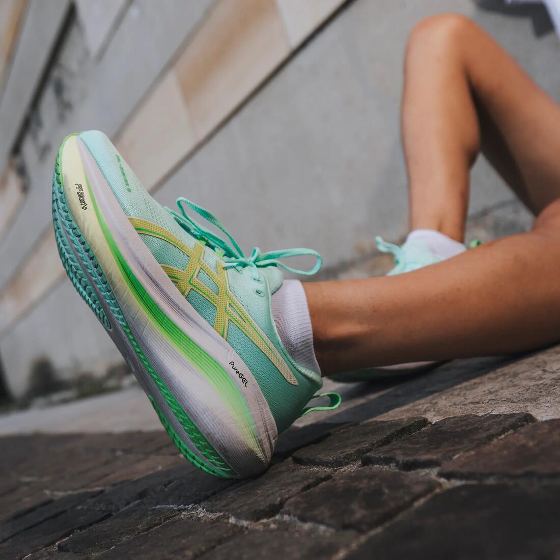 Chaussure de running Femme, Asics Gel-Ziruss abricot et