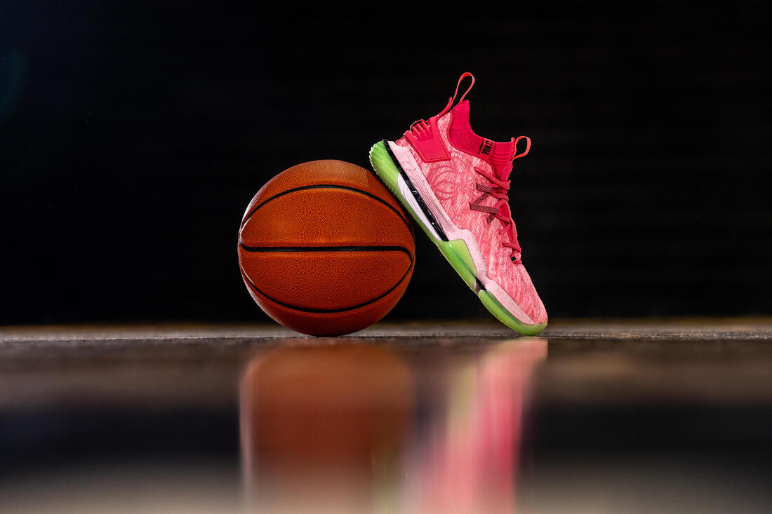 CHAUSSURES DE BASKETBALL NBA LOS ANGELES LAKERS TIGE MID - SE900