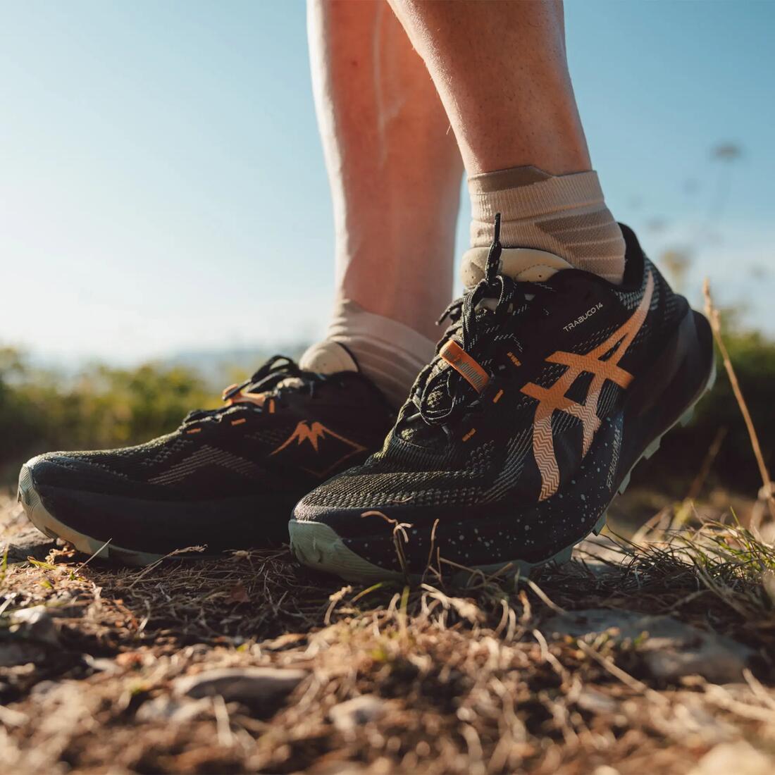 Chaussures de running trail homme, Asics trabuco 14, noir et