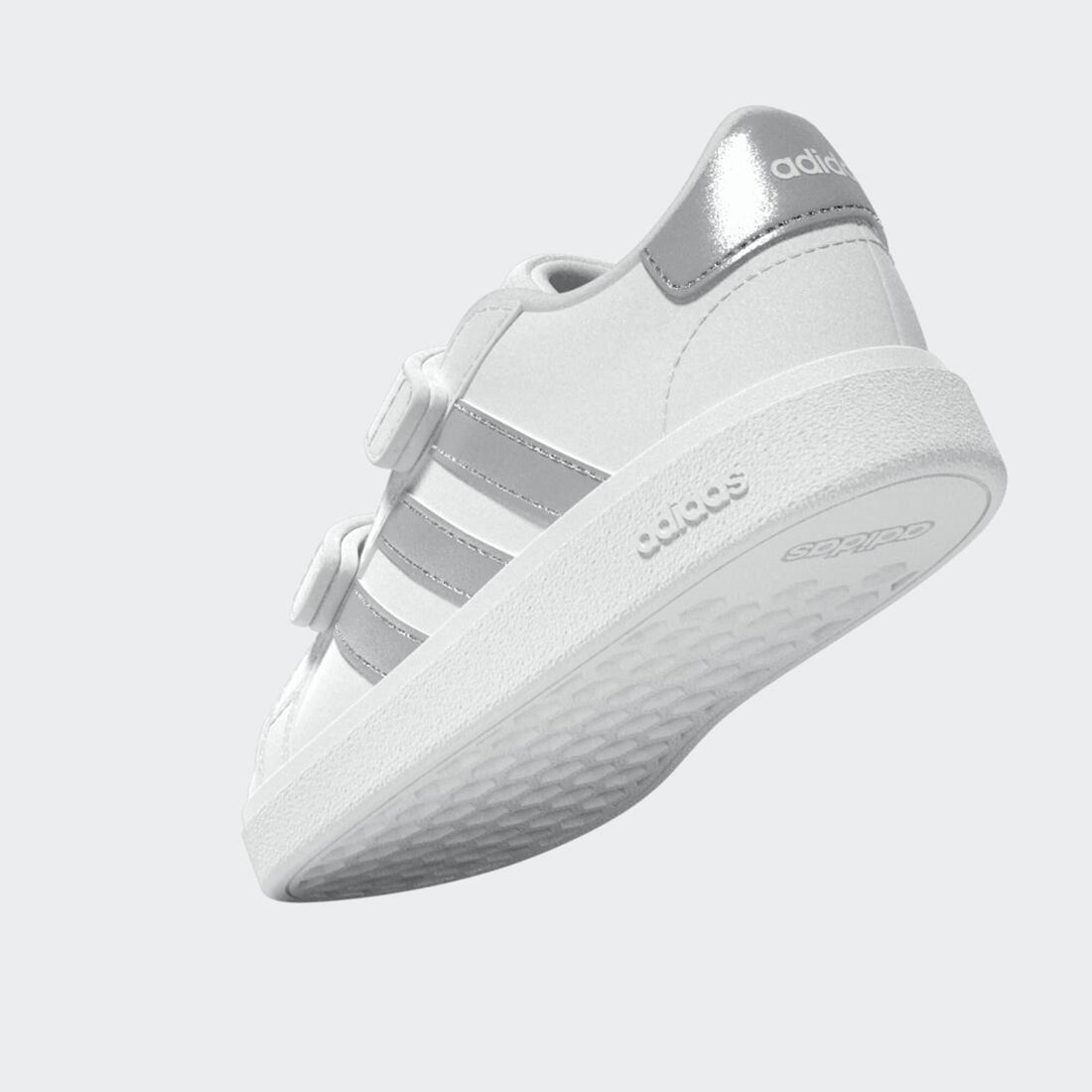 Chaussure bébé grand court 2.0, blanc argent