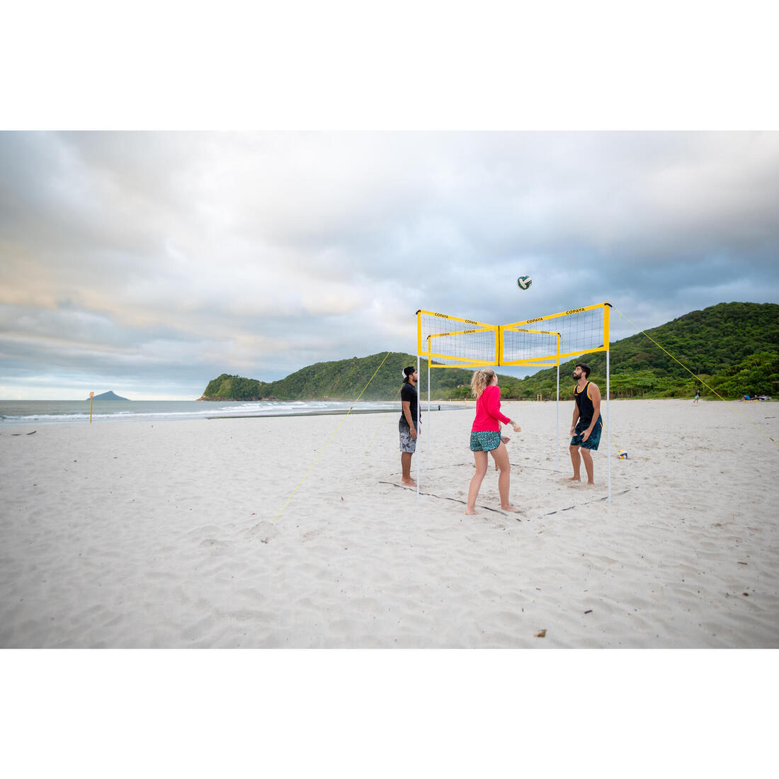 Set (Filet et poteaux) de Beach Volley MULTINET