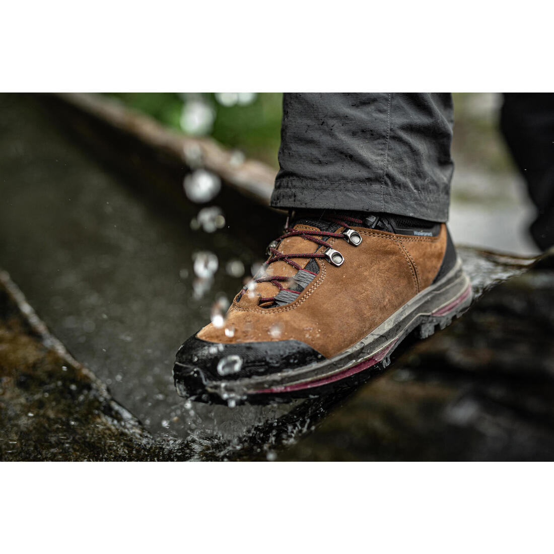 CHAUSSURES TREKKING CUIR IMPERMÉABLES - MT100 HYB - FEMME HAUTE