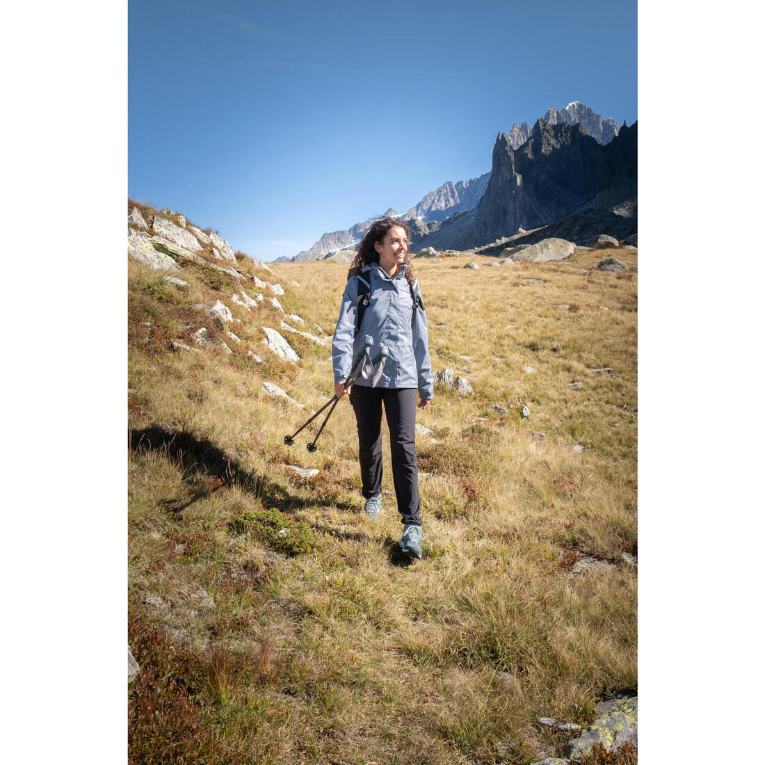 Veste de randonnée imperméable femme, MH100
