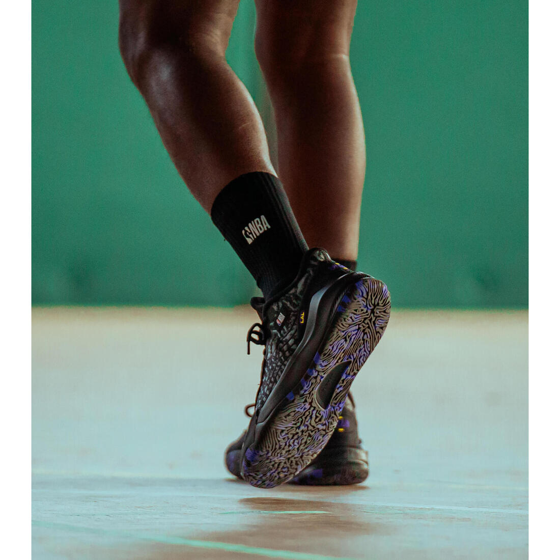 Chaussures de basketball NBA Lakers homme/femme -  FAST 900 LOW-1