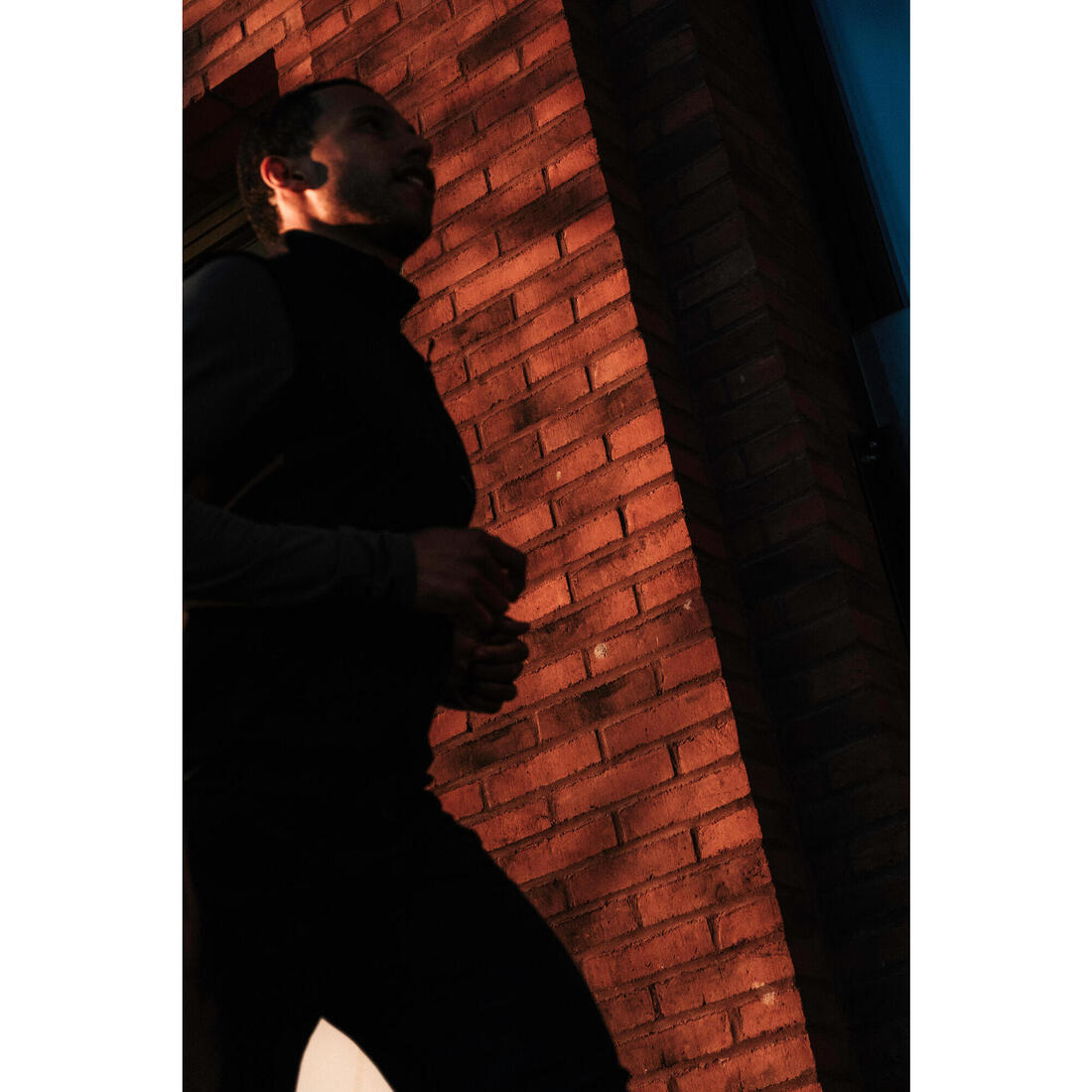 Veste de running coupe vent sans manche Homme, KIPRUN Run 500 noire
