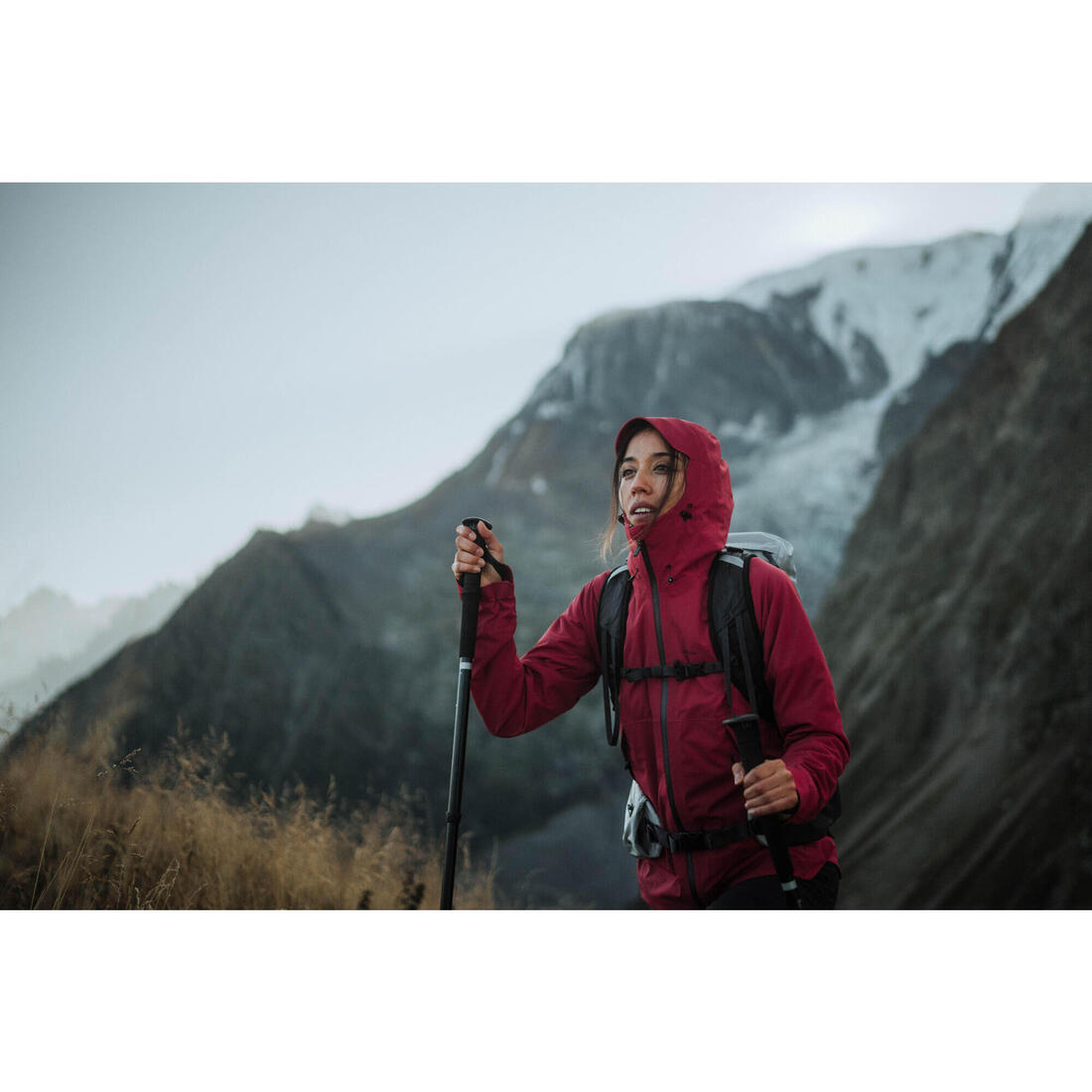Veste de randonnée montagne imperméable femme, MH500
