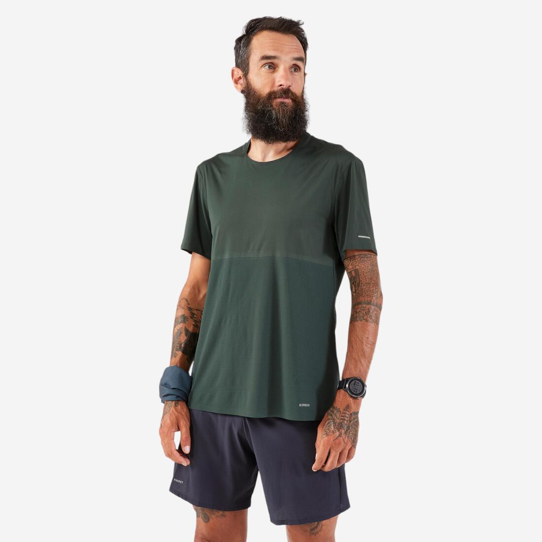 T-shirt de running longue distance homme - kiprun run 900 ultra – vert fumé