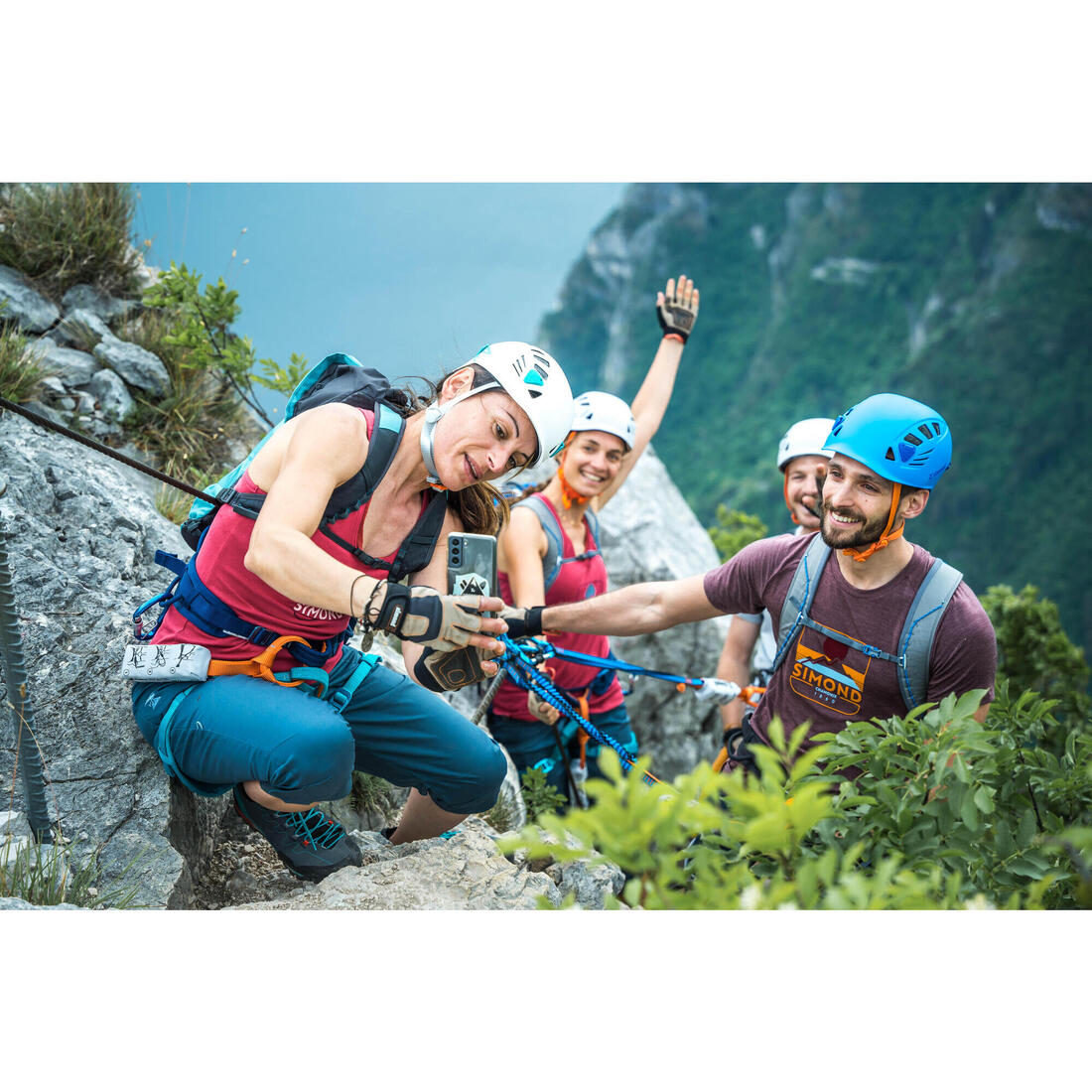 CASQUE D'ESCALADE ET D'ALPINISME - ROCK  GRIS