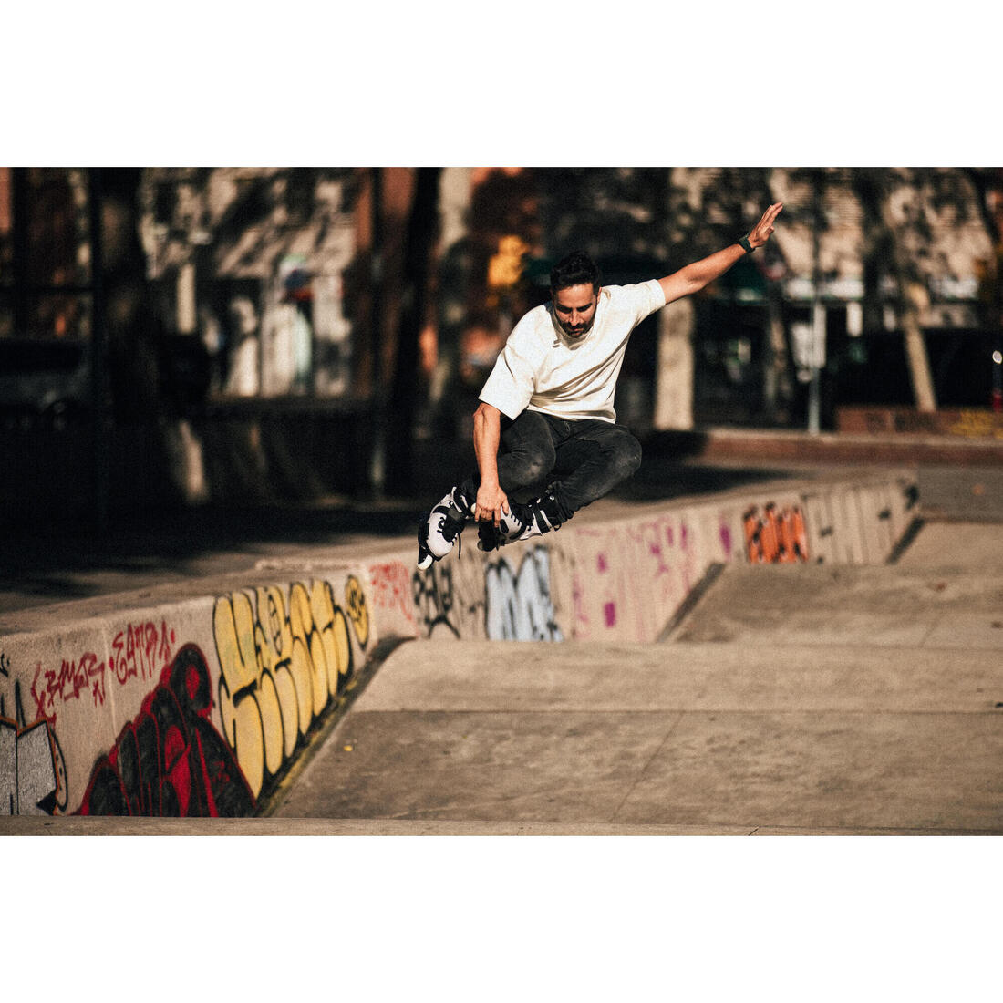 Grind, slide, saut… Le ST540 est fait pour l’action. Avec son soulplate , ses ro