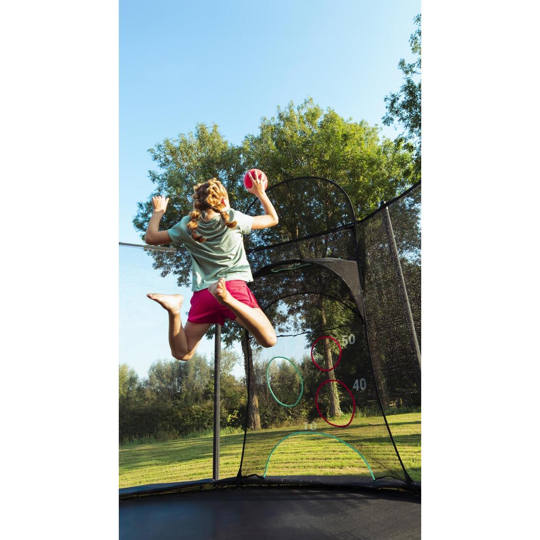 Jeu de trampoline, Cible pour ballon
