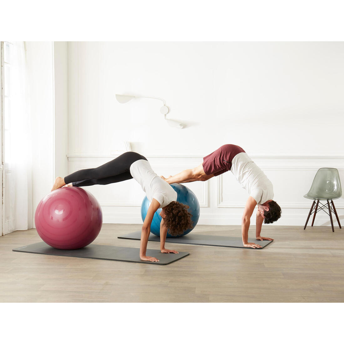 Gym ball taille 1 résistant 55 cm