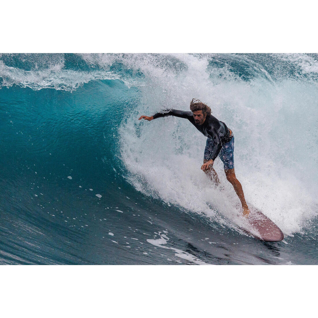 Planche de surf fish 6'1 avec boitiers Futures sans ailerons