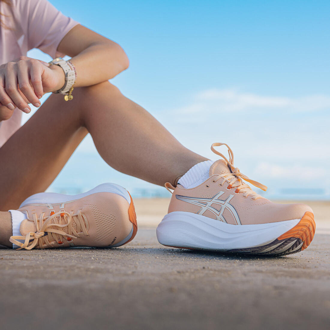 Chaussure de running Femme, Asics Gel-Ziruss abricot et