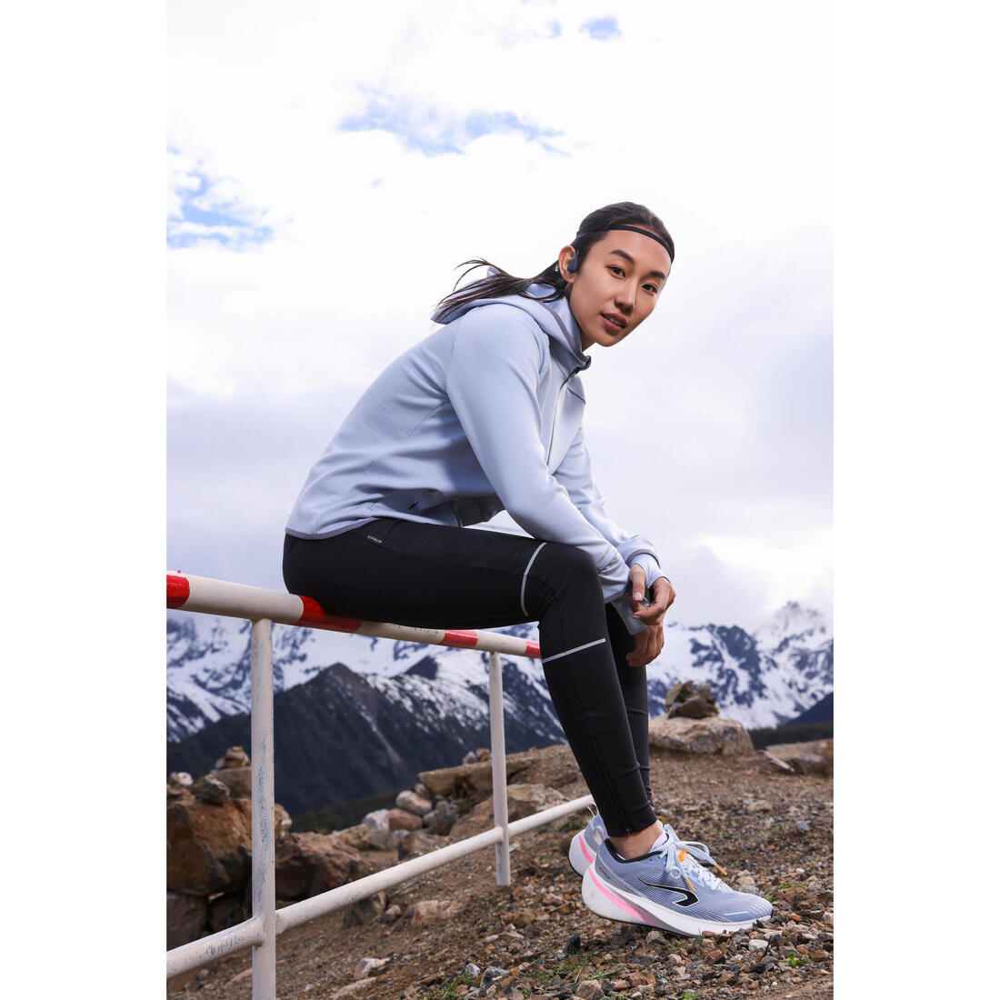 Chaussures de Running Femme, Kiprun Kipcore blanche