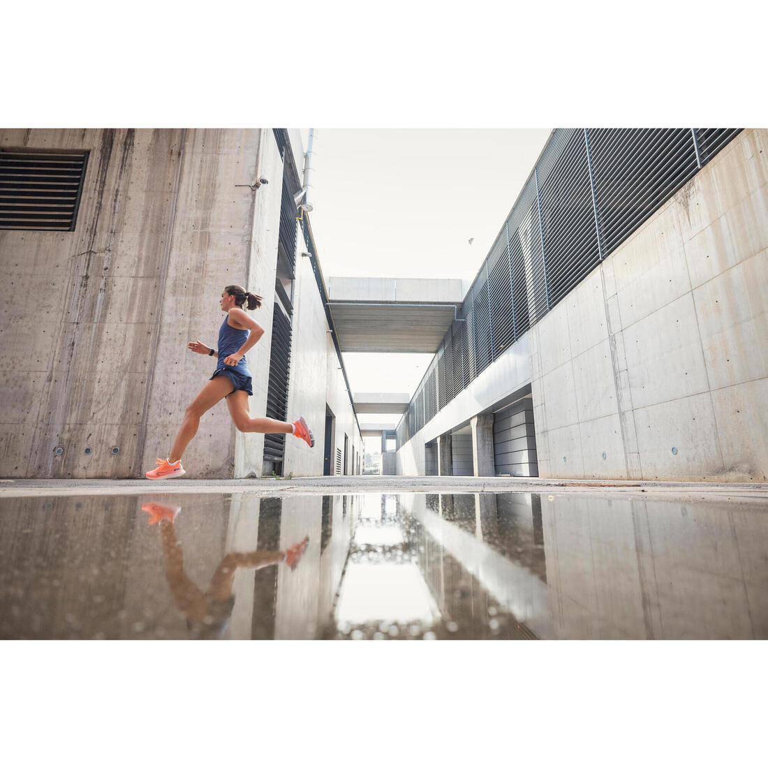 Débardeur running avec brassière intégrée femme - kiprun run 500 confort