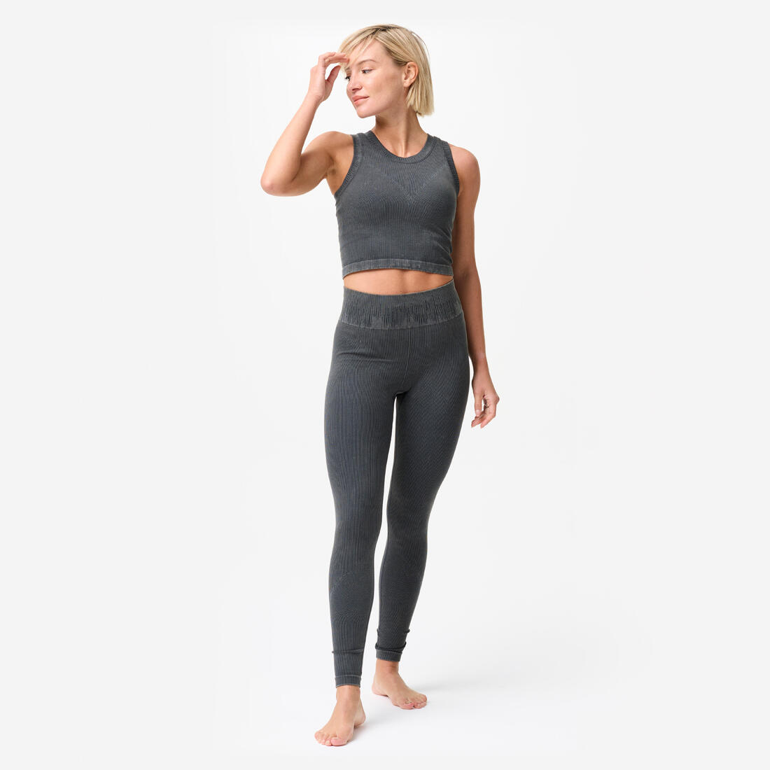 Débardeur court côtelé seamless avec brassière intégrée effet délavé