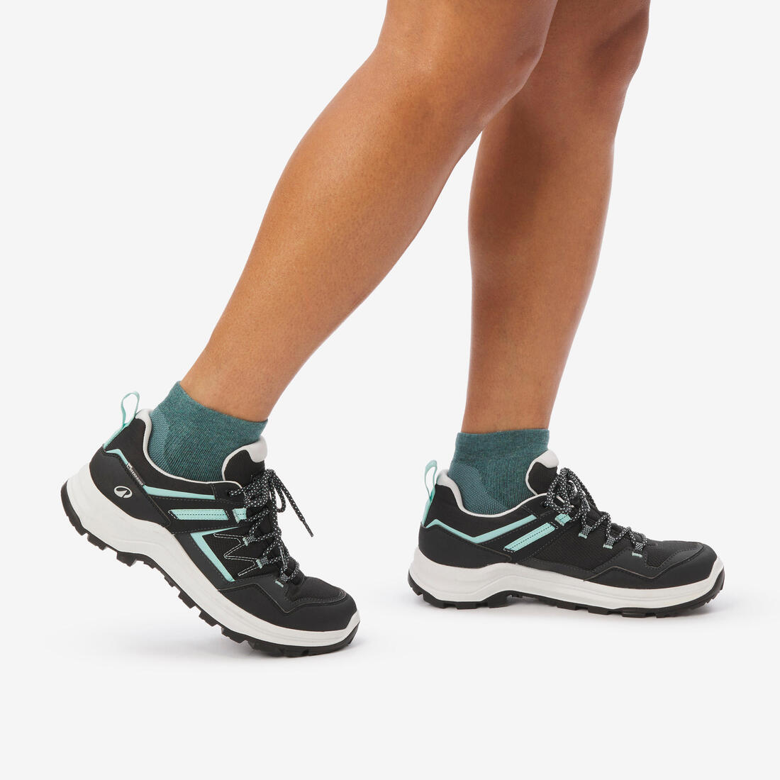Chaussures de randonnée basses imperméables femme, MH100