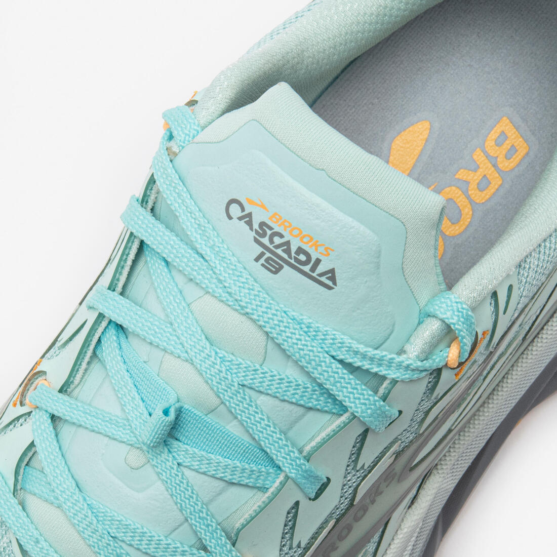 CHAUSSURE DE TRAIL RUNNING FEMME, BROOKS CASCADIA 18