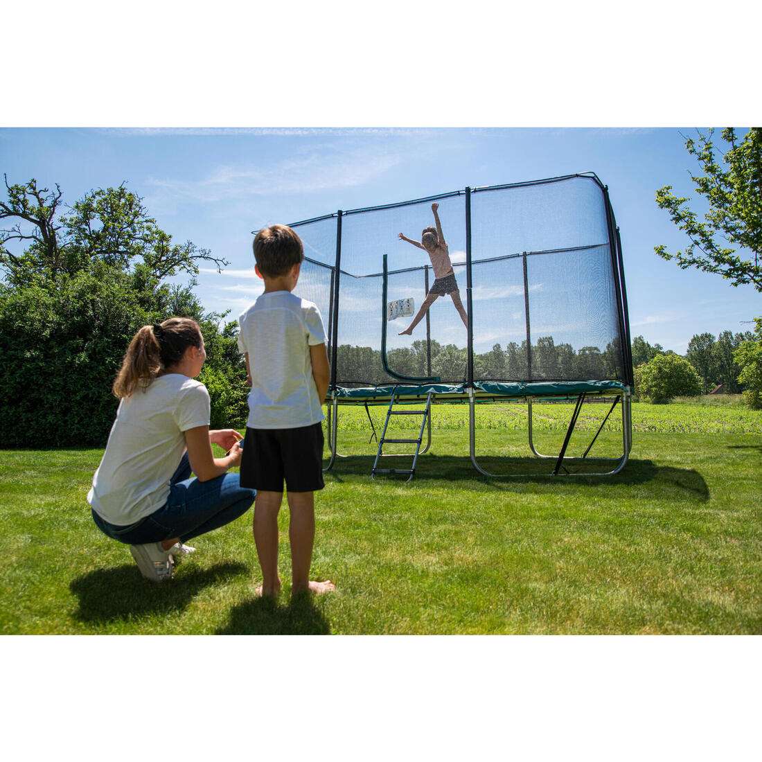 TRAMPOLINE RECTANGULAIRE 520 AVEC FILET DE PROTECTION