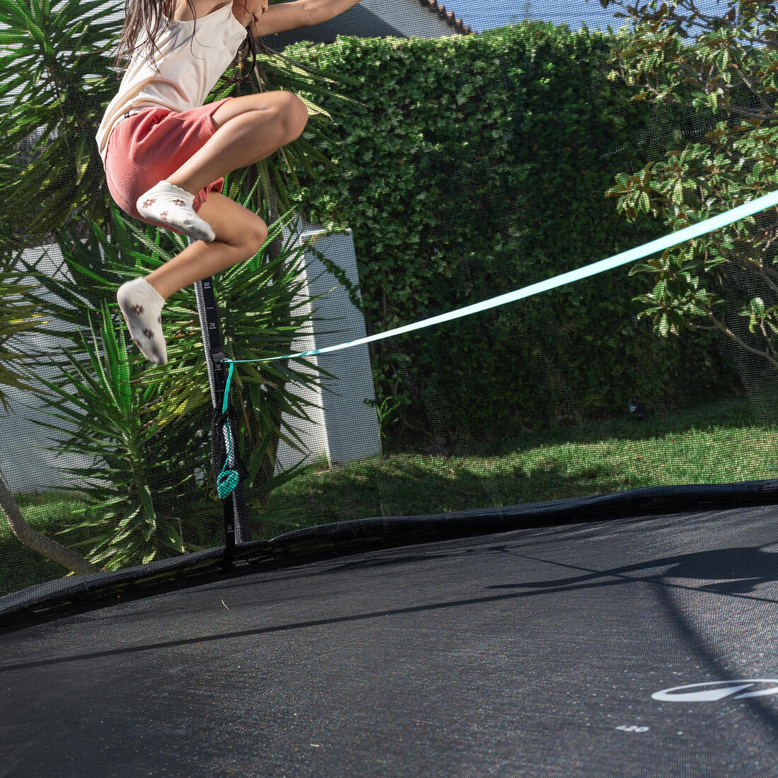 Jeu de trampoline, Elastique de saut en hauteur