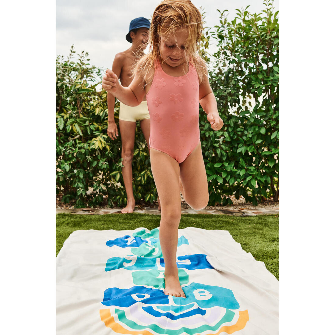 Serviette de bain microfibre compacte XL 110 x 175 cm, imprimé feuillage