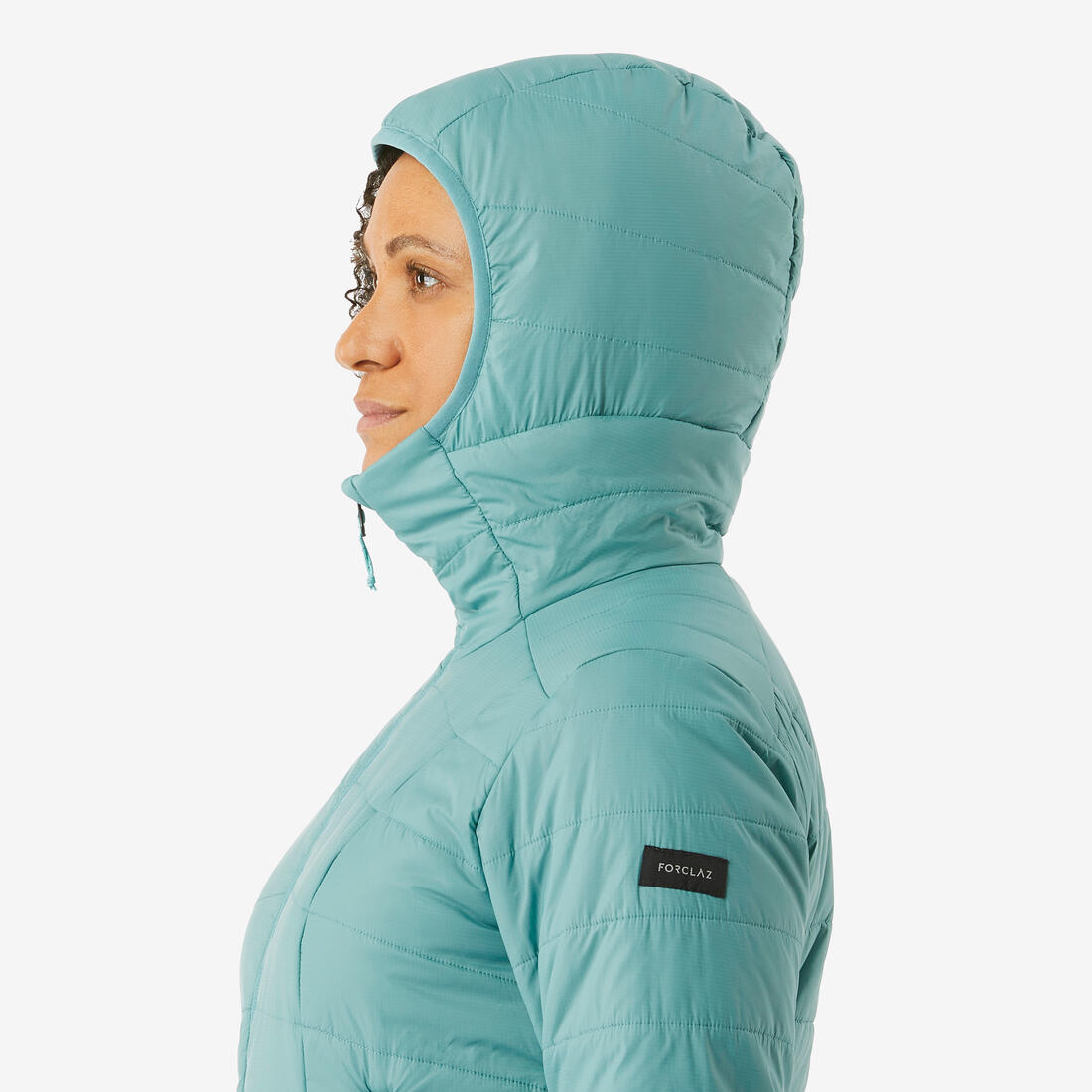 Doudoune de trek à capuche synthétique femme, MT100
