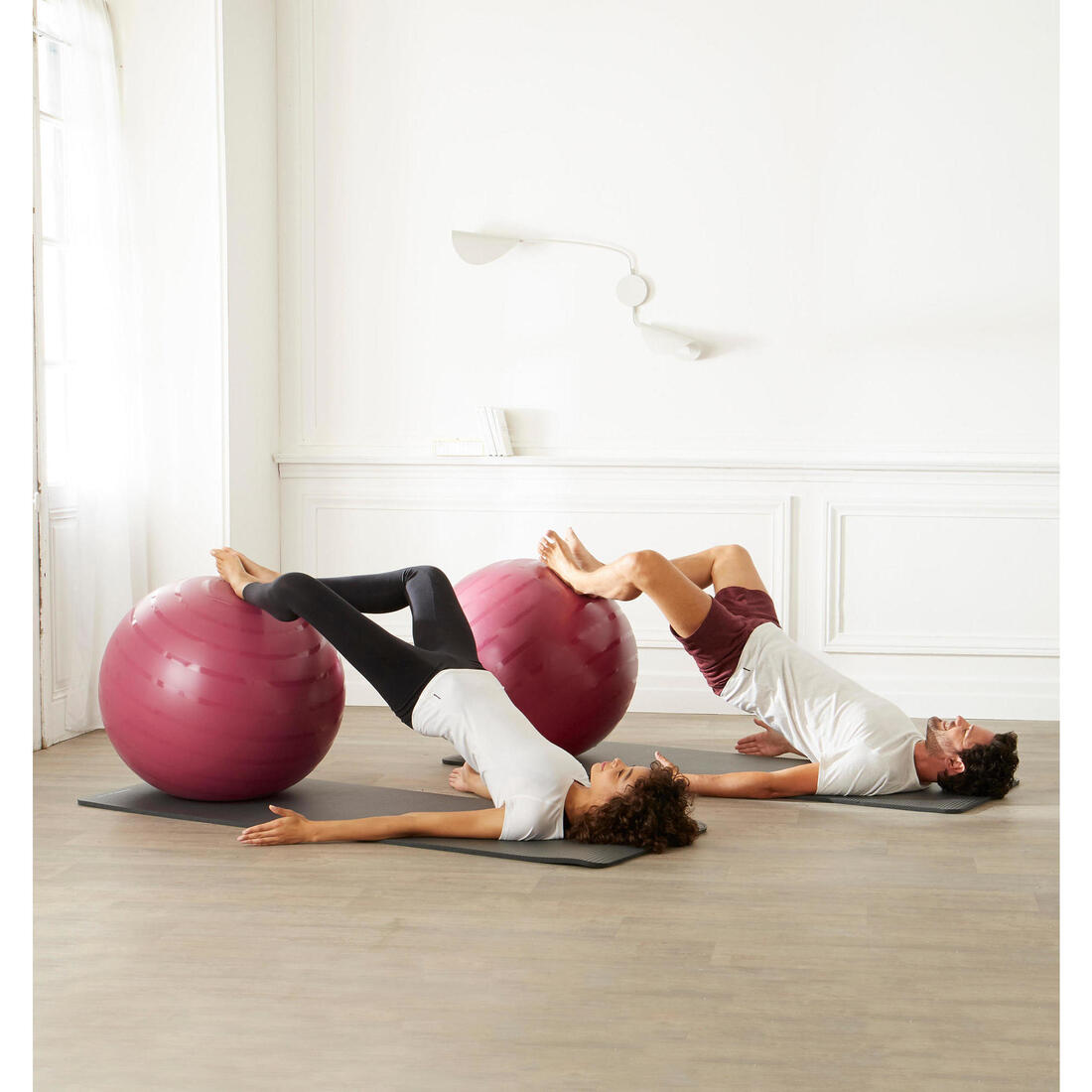 Gym ball taille 2 résistant 65 cm
