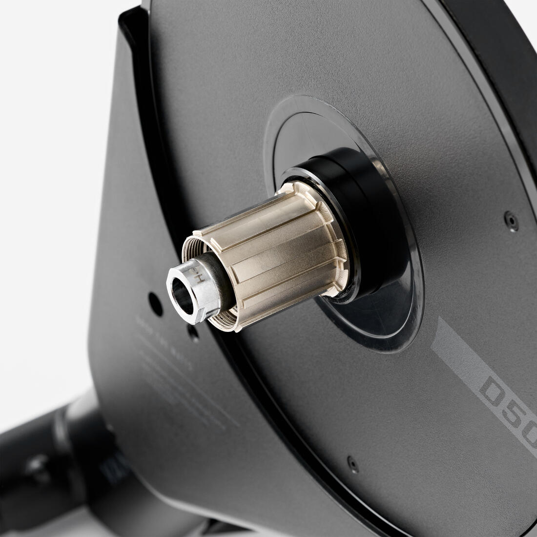 Home trainer connecté avec "Zwift Cog and Click", D500