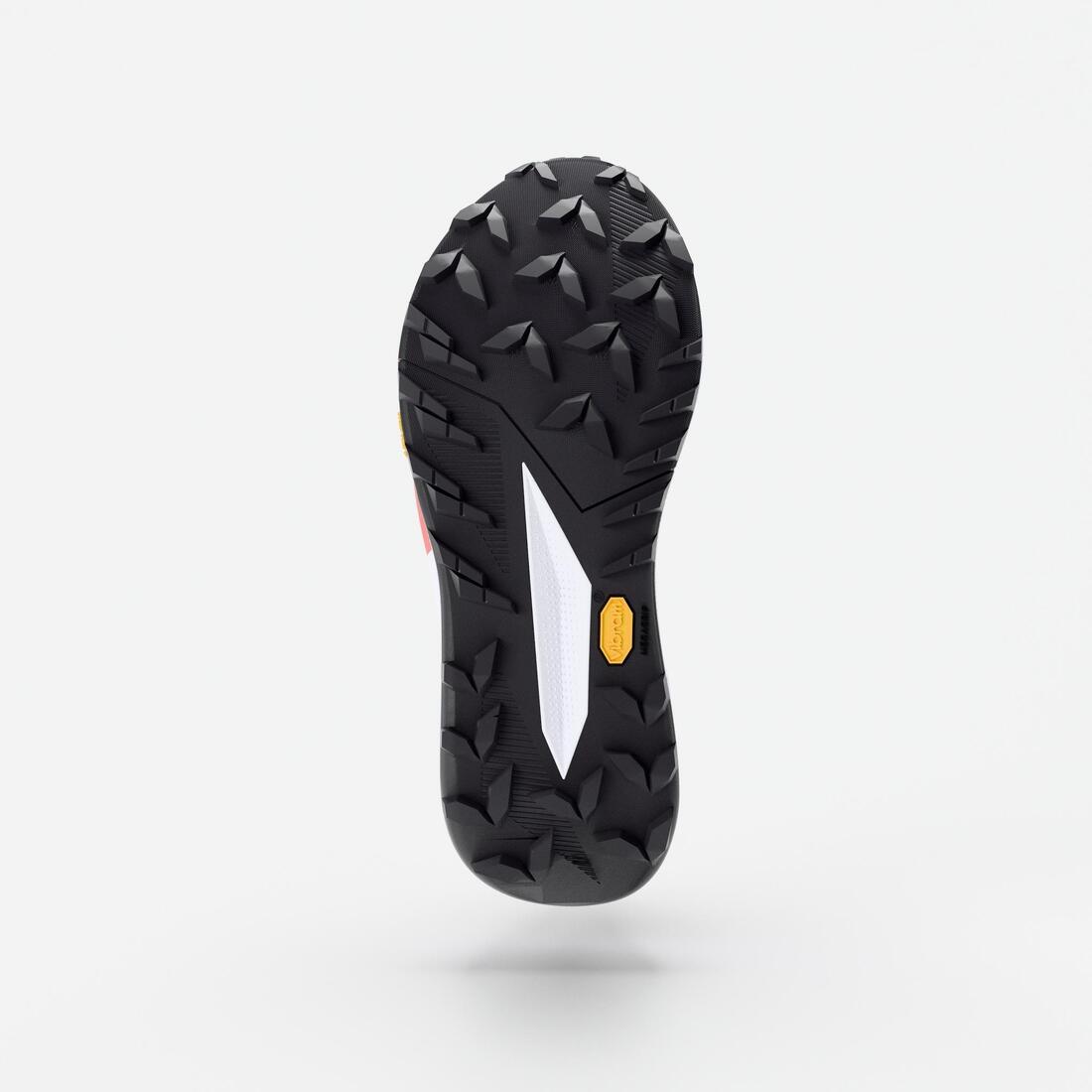 Chaussures de running trail femme, Kiprun kipsummit max gris et
