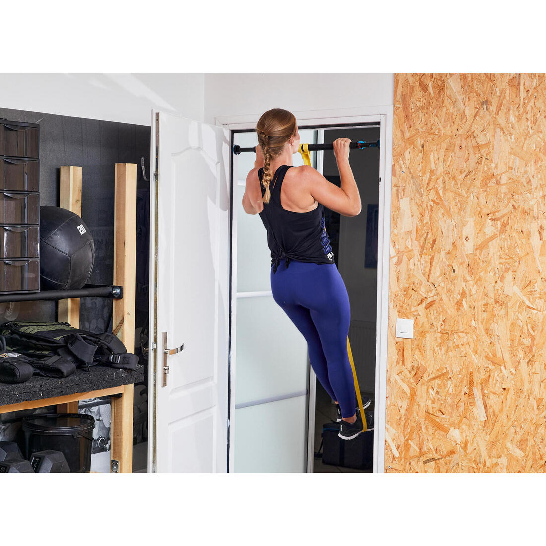 Barre de traction pour porte sans fixation avec verrouillage 70cm