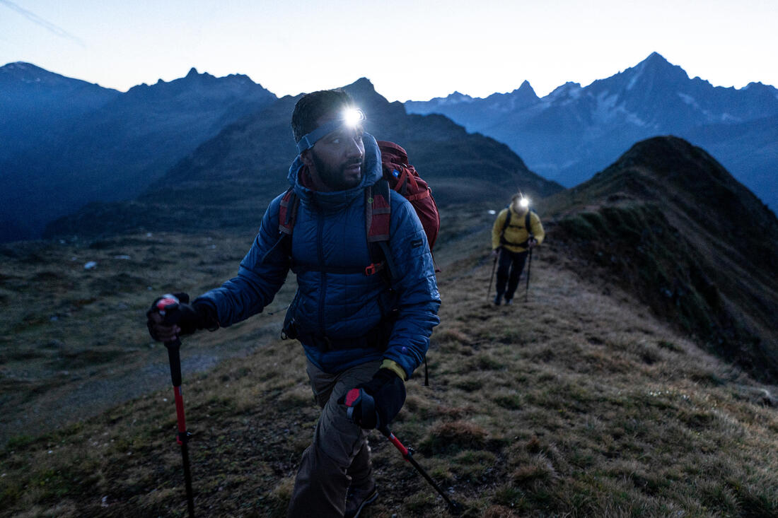 Doudoune de trek synthétique à capuche homme, MT100 - 5°C