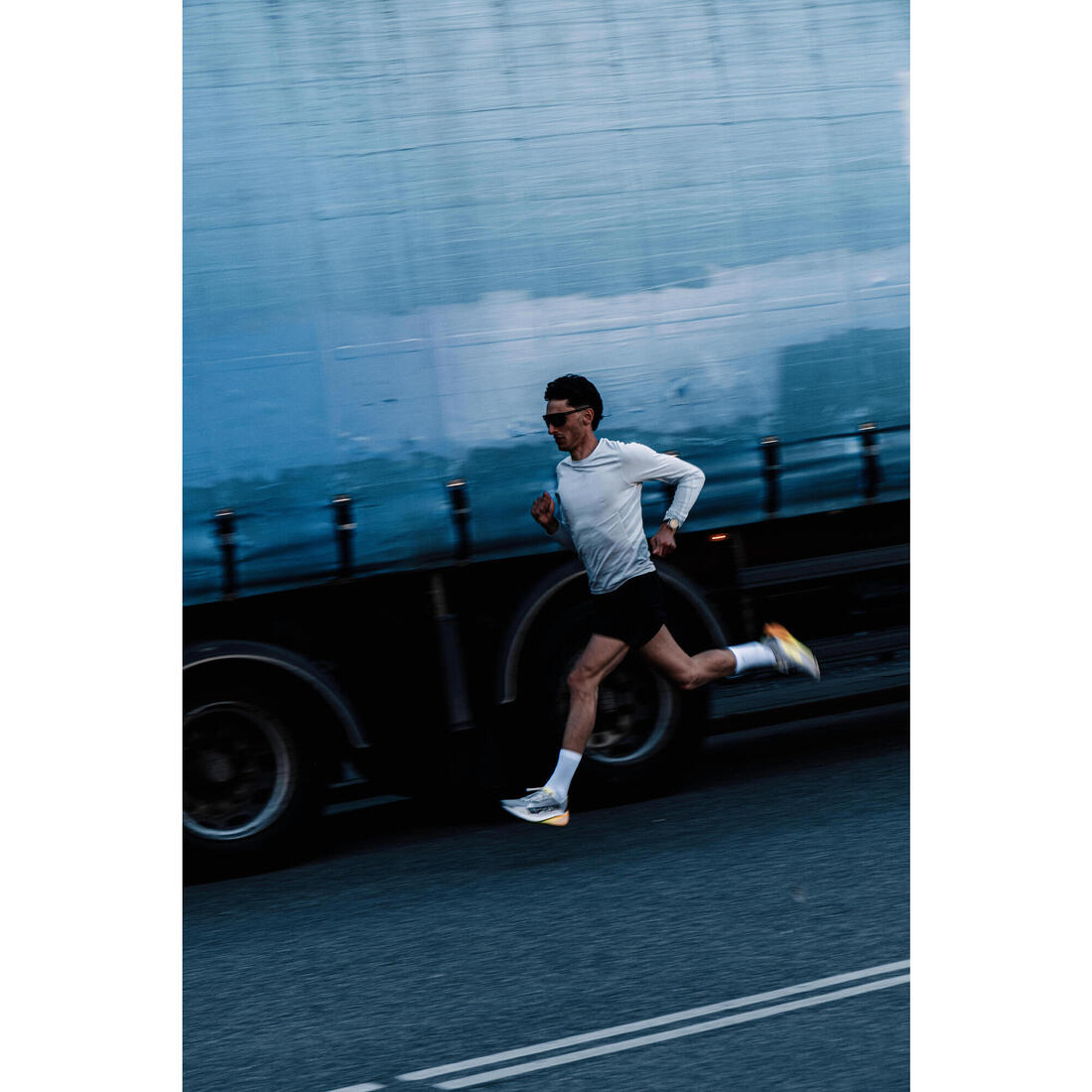 T-Shirt manches longues running sans couture Homme, KIPRUN Run 500