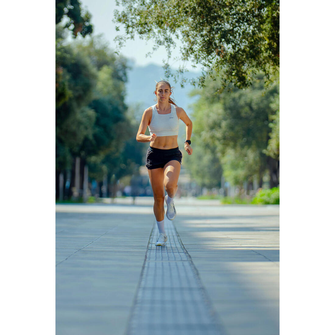 Short menstruel de running femme avec culotte intégrée absorbante Kiprun x Smoon