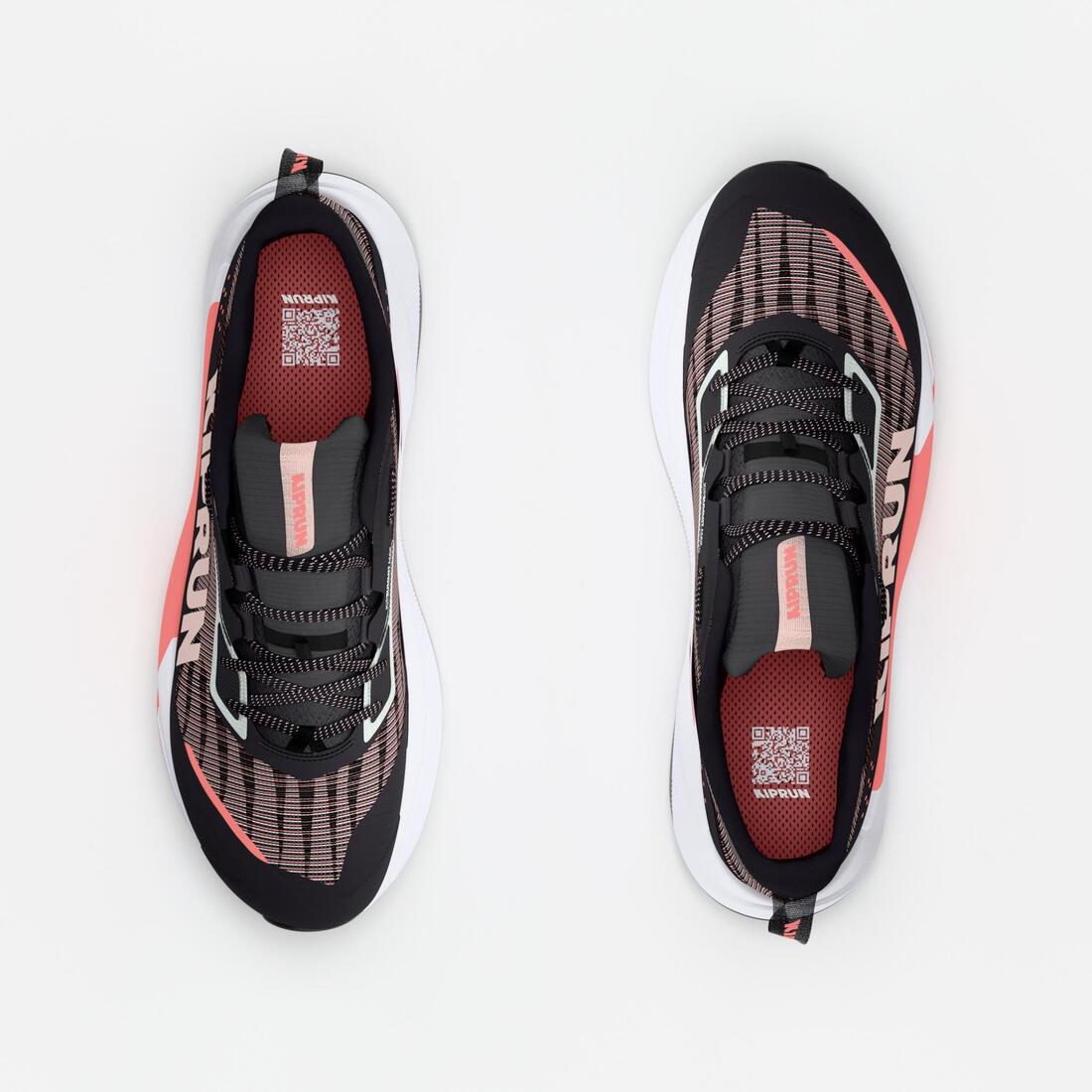 Chaussures de running trail femme, Kiprun kipsummit max gris et