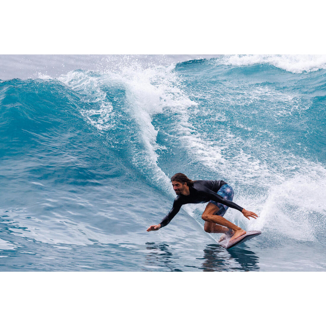 Planche de surf fish 6'1 avec boitiers Futures sans ailerons