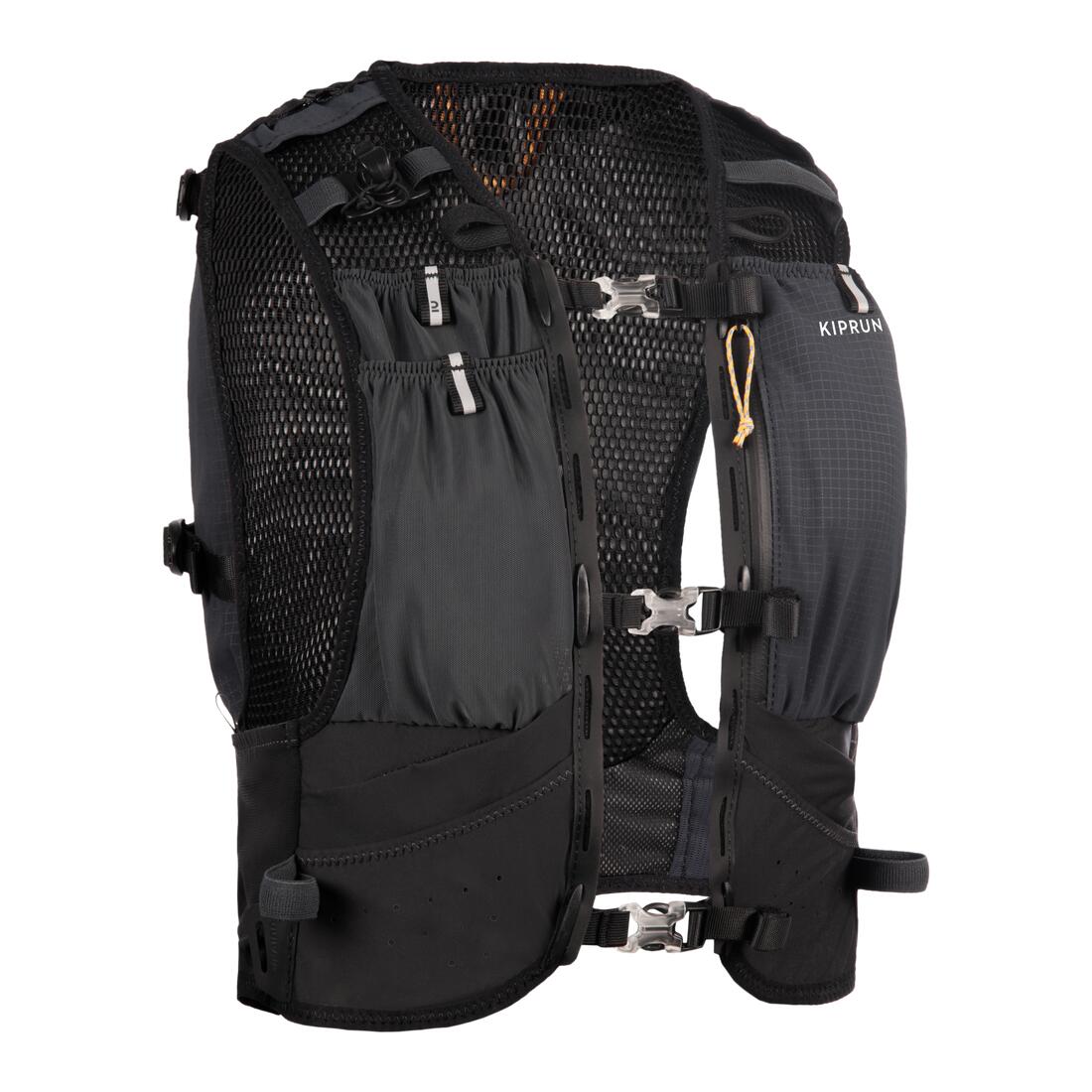 SAC TRAIL ULTRA RUNNING 15L MIXTE NOIR - VENDU AVEC POCHE À EAU 2L
