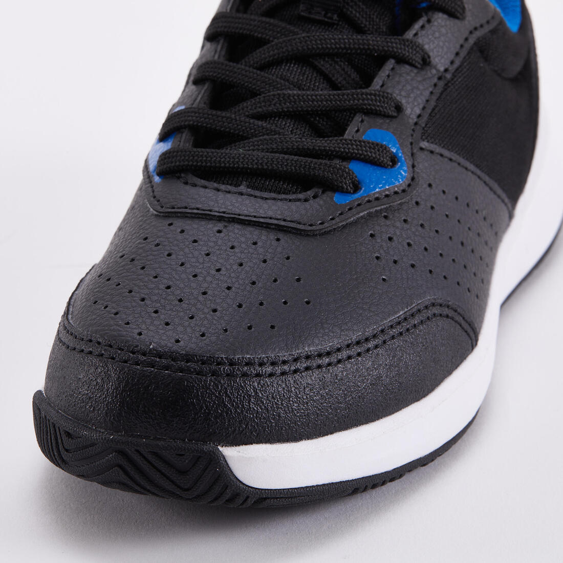 Chaussures de tennis à lacets Enfant - Essentiel