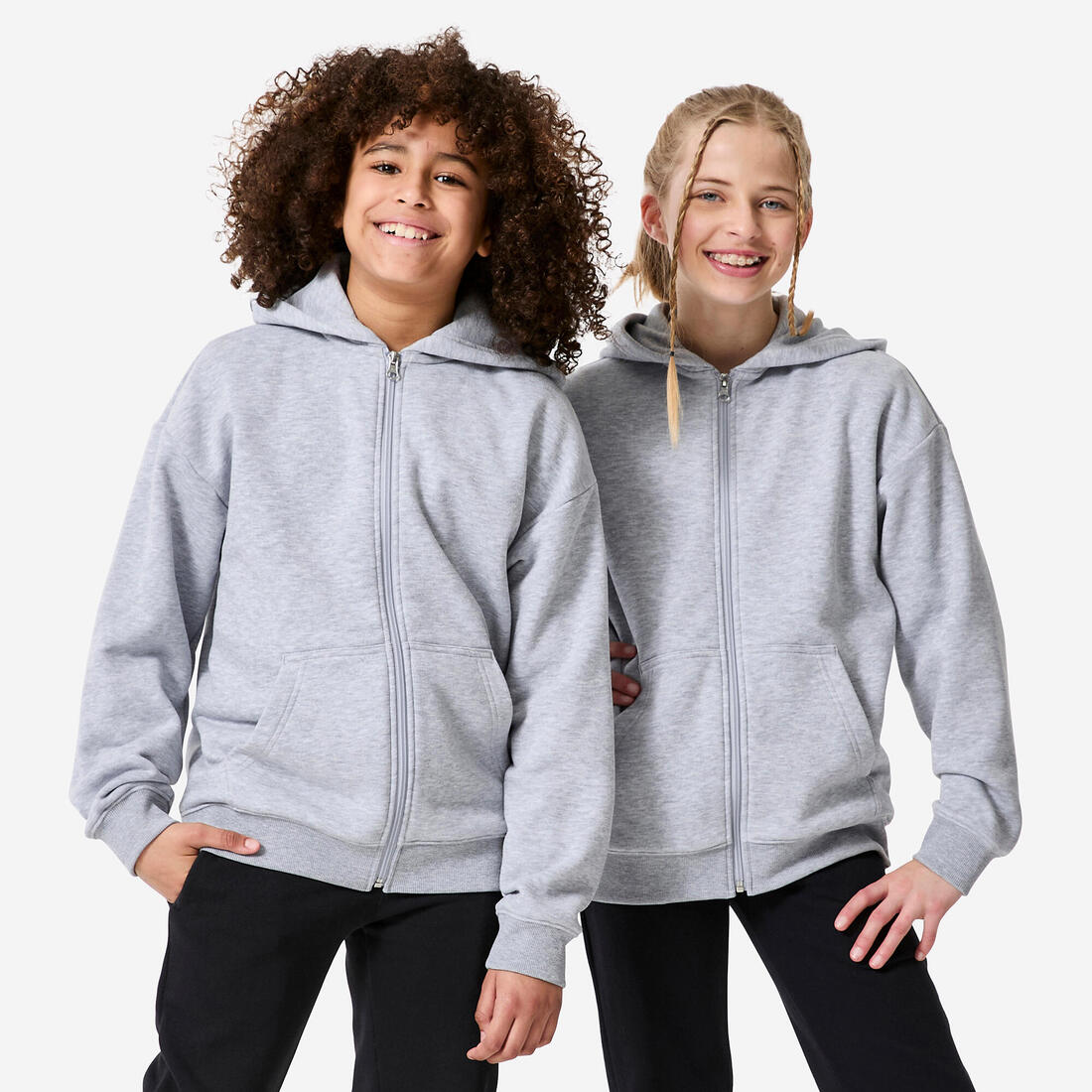 Sweat loose zippé avec capuche foncé