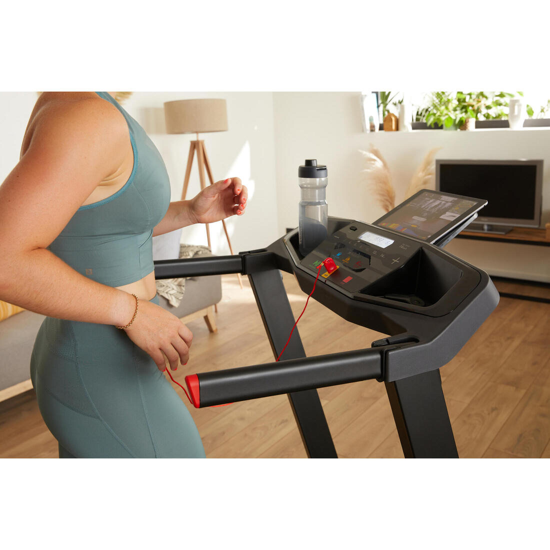 Tapis de course run100e, compact et connecté, 14 km/h, 45x120 cm