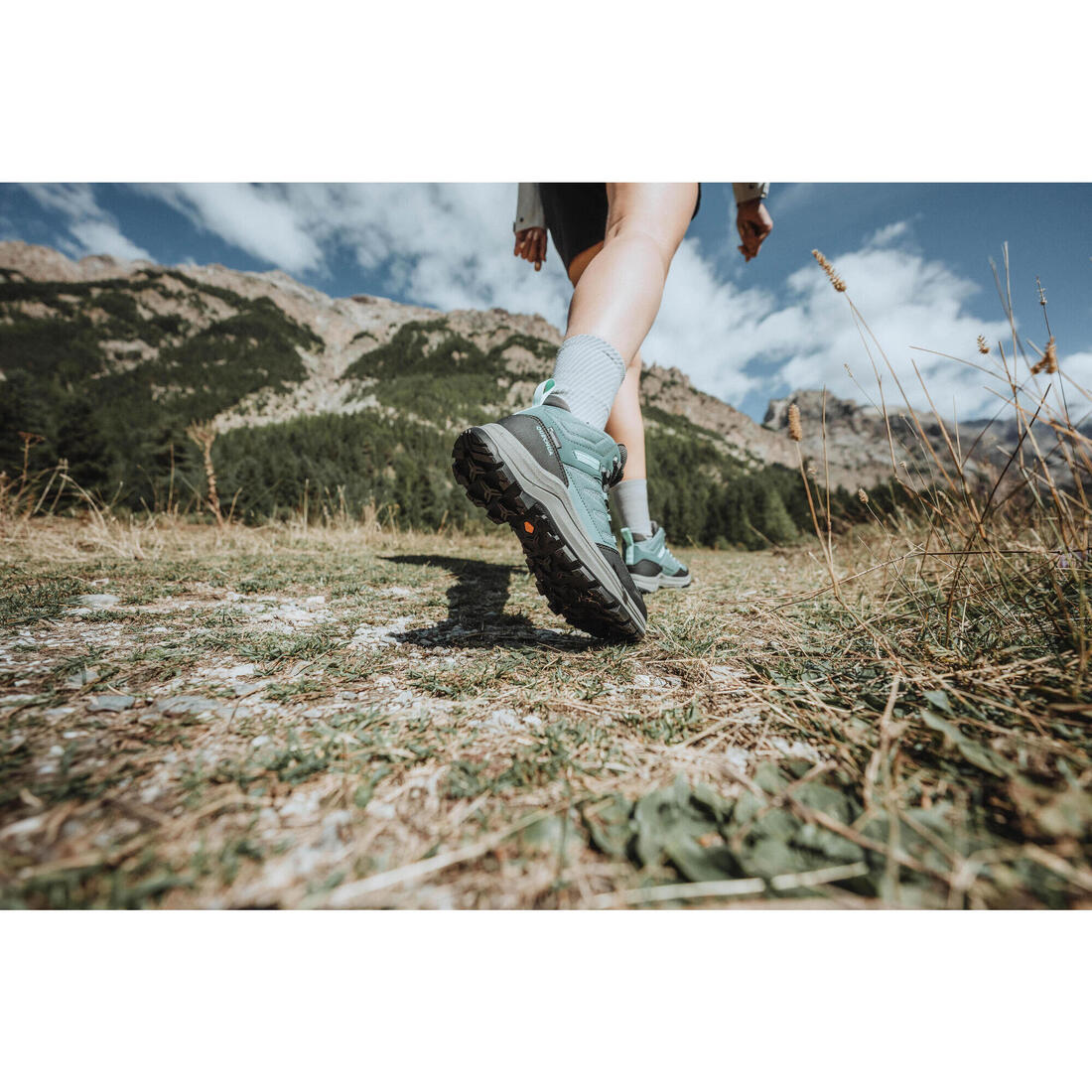 Chaussures de randonnée imperméables femme, MH100