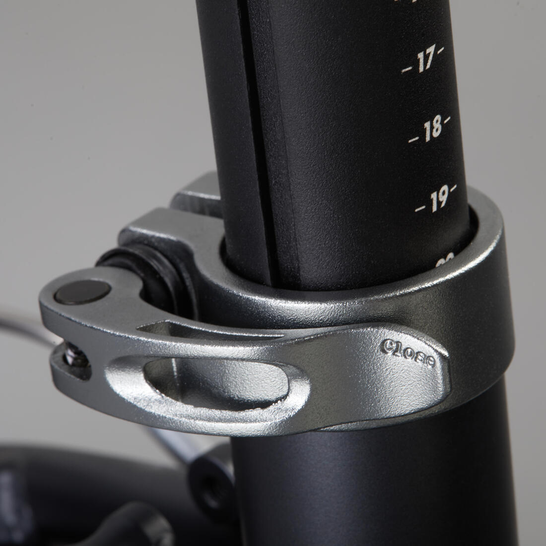 VELO PLIANT A ASSISTANCE ELECTRIQUE TILT 500