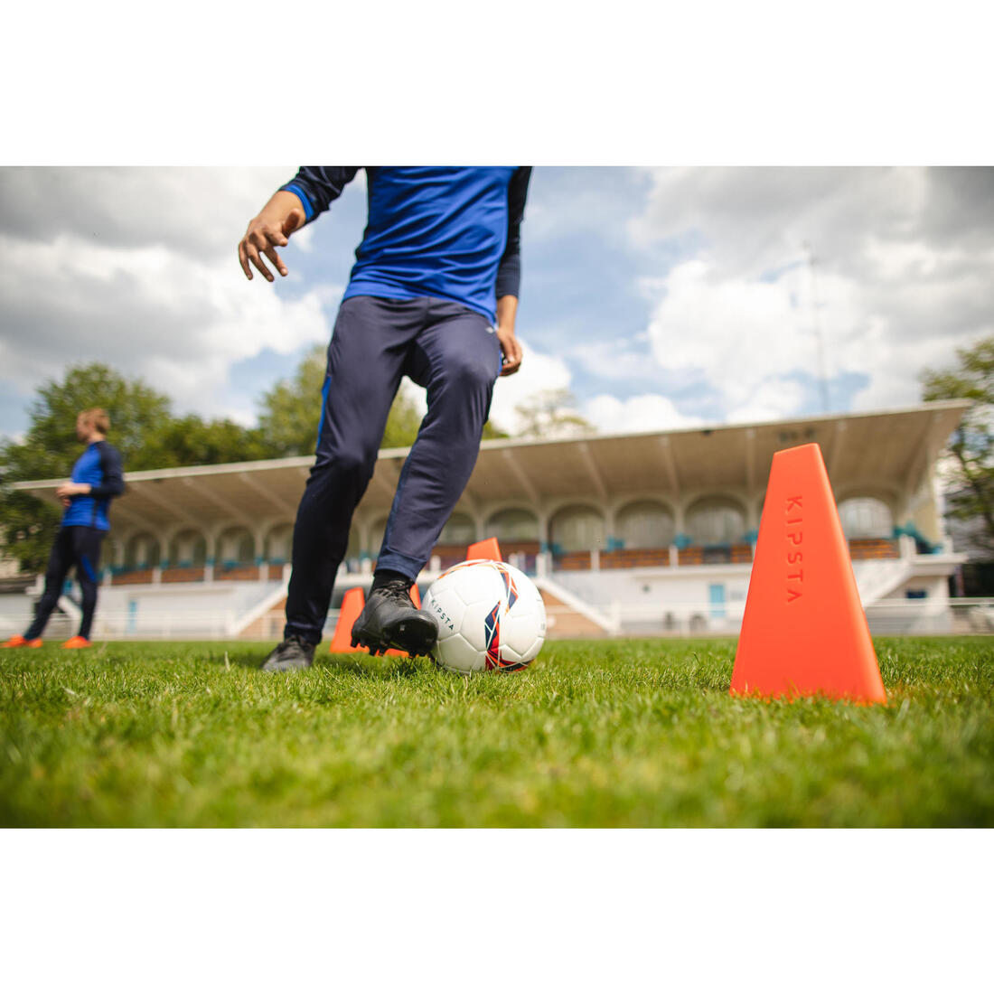 Lot de 4 cônes d'entrainement Essential 30 cm orange